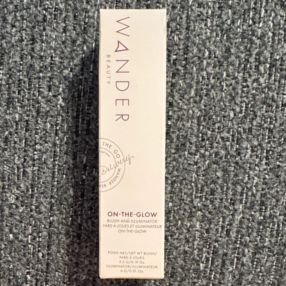 Wander Beauty On-The-Glow Blush and Illuminator